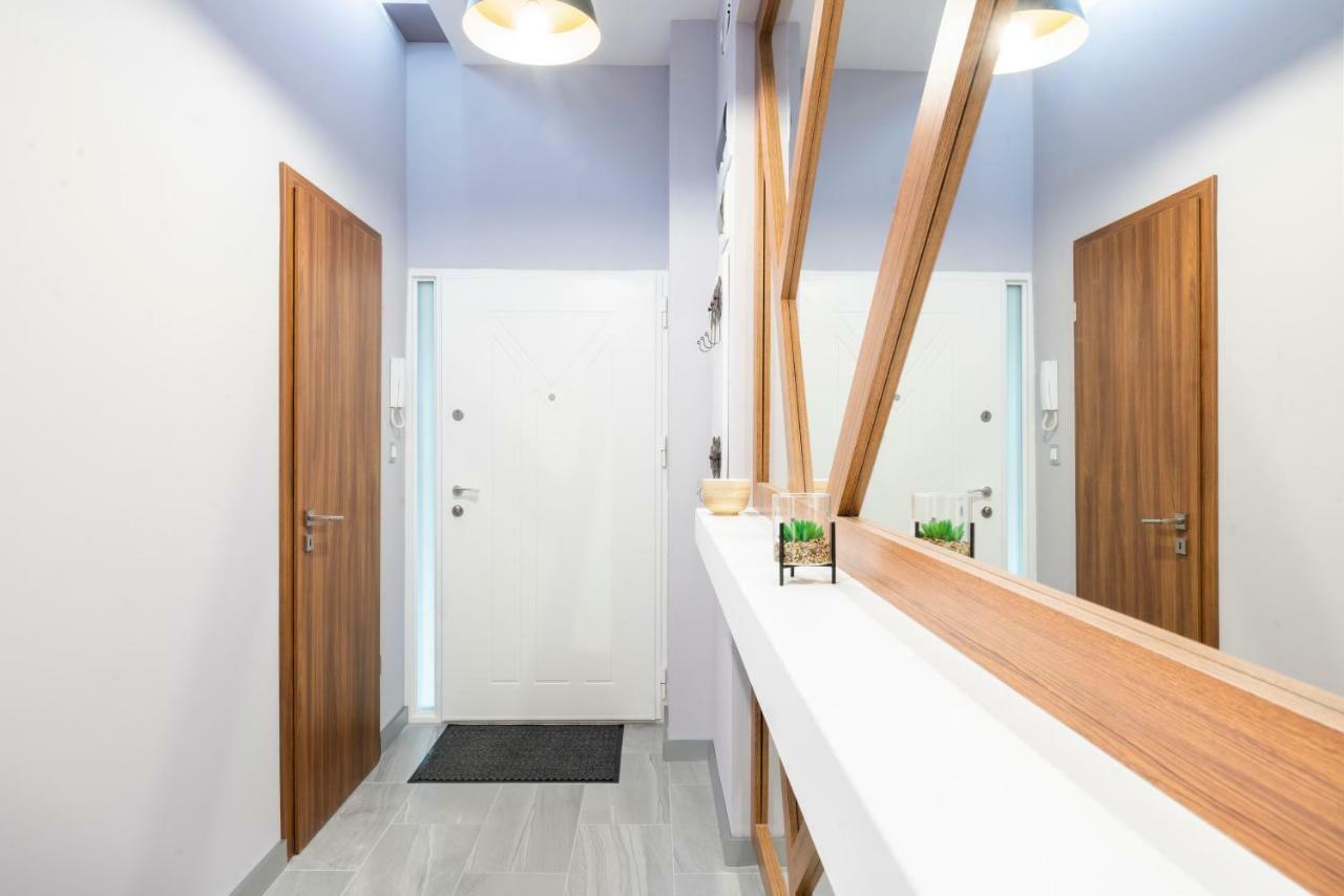Modern 2 Bedroom Apartment With Free Airport Transfer Budapesta Exterior foto