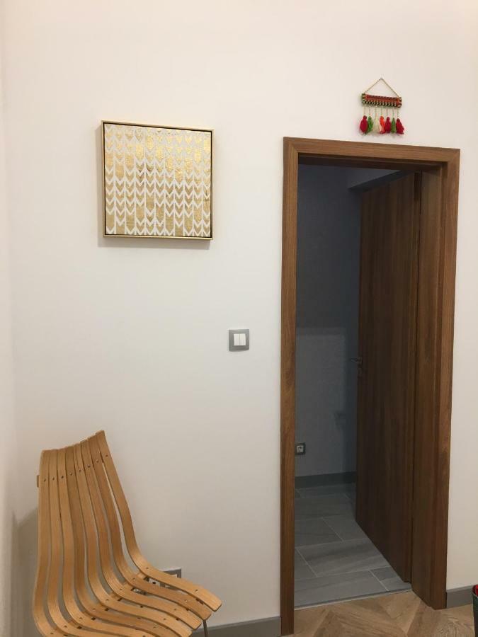 Modern 2 Bedroom Apartment With Free Airport Transfer Budapesta Exterior foto